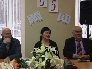 «Строкой нести прекрасное»